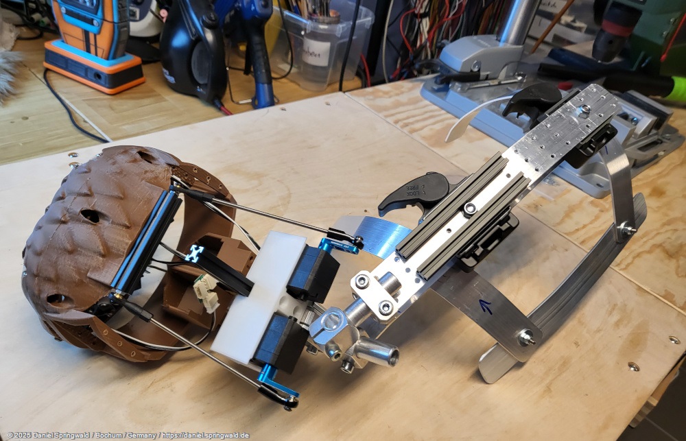 Aluminum construction of the animatronic Nix from Star Wars Outlaws