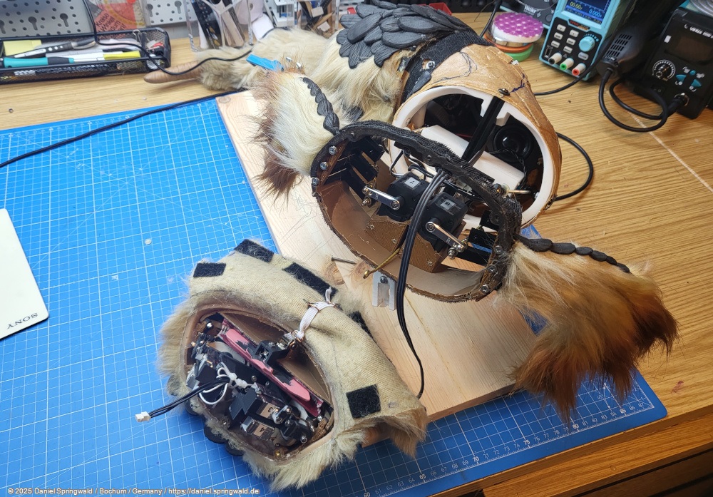 Tentace ears of the animatronic Nix from Star Wars Outlaws